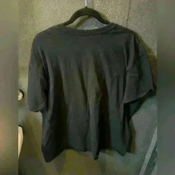 Men’s Riot Gamer Project Leona Tshirt - Picture 4 of 4